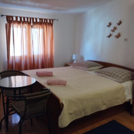 Guest House Gracijana Makarska Dış mekan fotoğraf